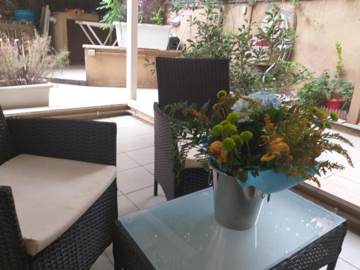 Vacanze Romane Con Giardino Eksteriør bilde